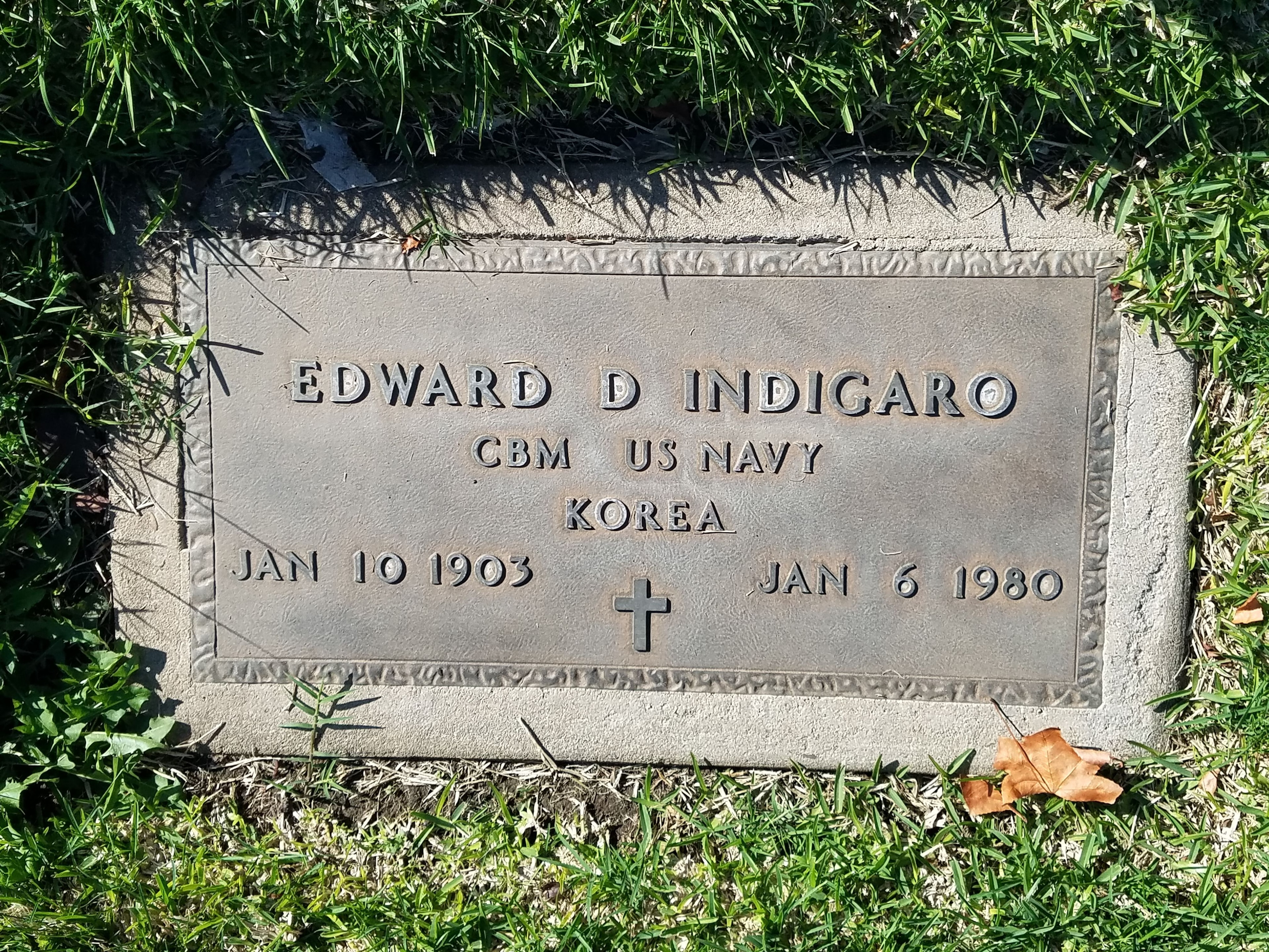 Government-issued flat bronze marker for Edward D. Indigaro, CBM US Navy, Korea, January 10 1903 – January 6 1980, Oakdale Memorial Park, Glendora, California