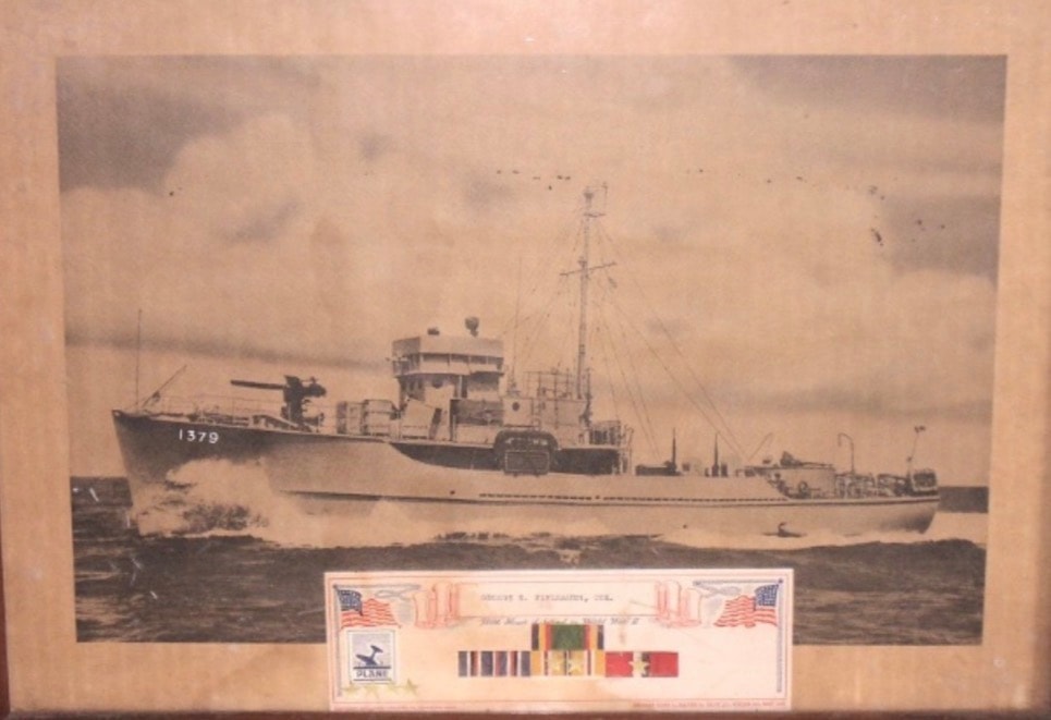 Serving tray from Coxswain George E. Vielhauer USN with photo of PCS-1379